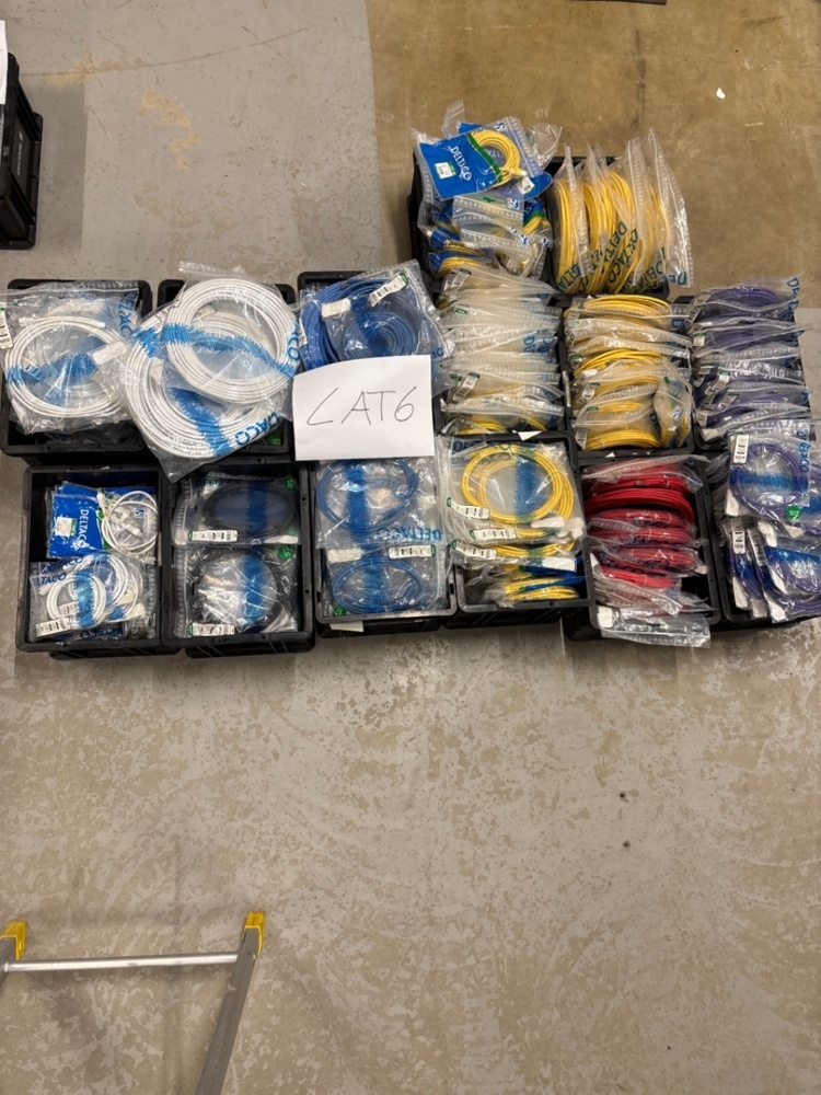 1588740-2 Nätverkskablar – Deltaco Cat5e, Cat6 och Cat6A