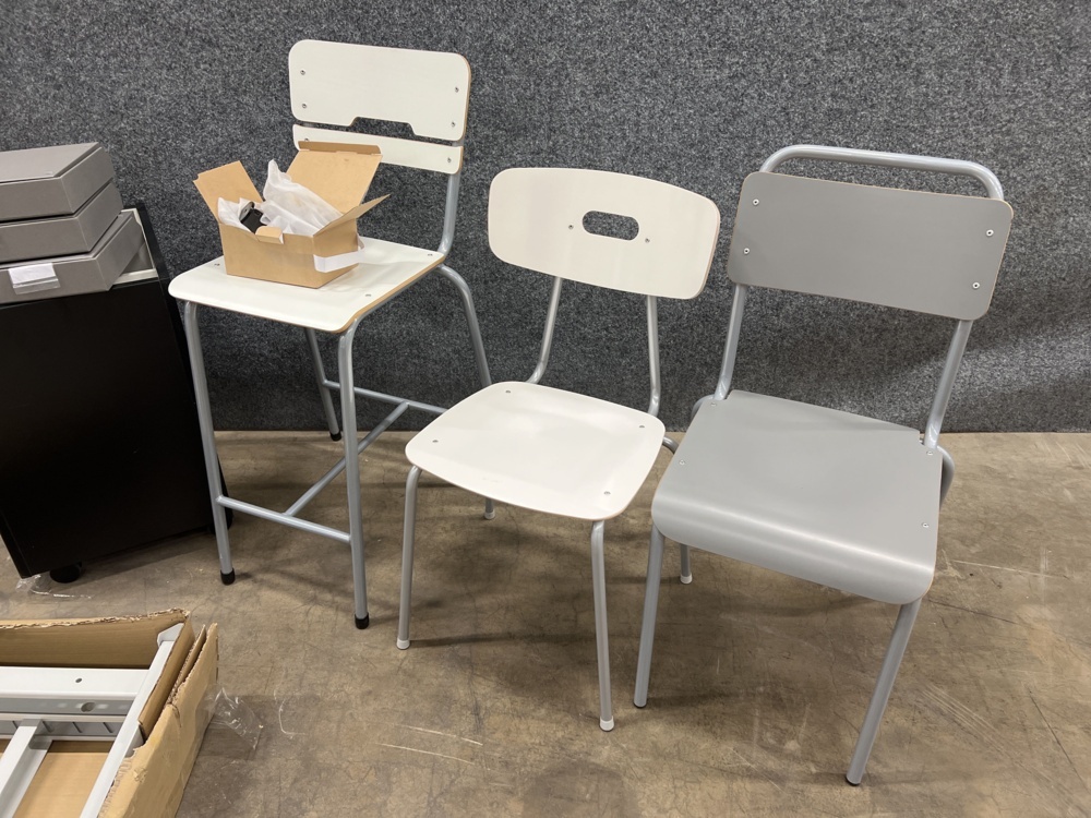 1600638-2 Chairs, storage units, paper trays, desk screens, etc.