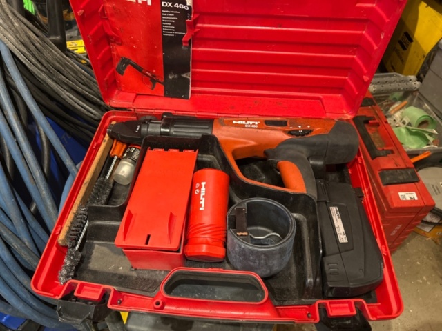 1486448-1 Krutdriven bultpistol med spikmagasin – Hilti DX 460 / MX 72 Hilti