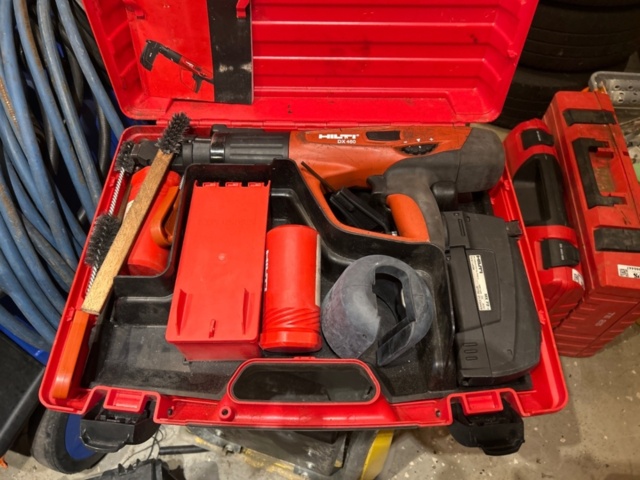 1486451-1 Krutdriven bult-/spikpistol – Hilti DX 460 med MX 72