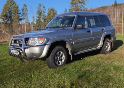 Nissan Patrol GR 5-dörrars SUV 3.0 Di Turbo 4WD, 158hk -2002