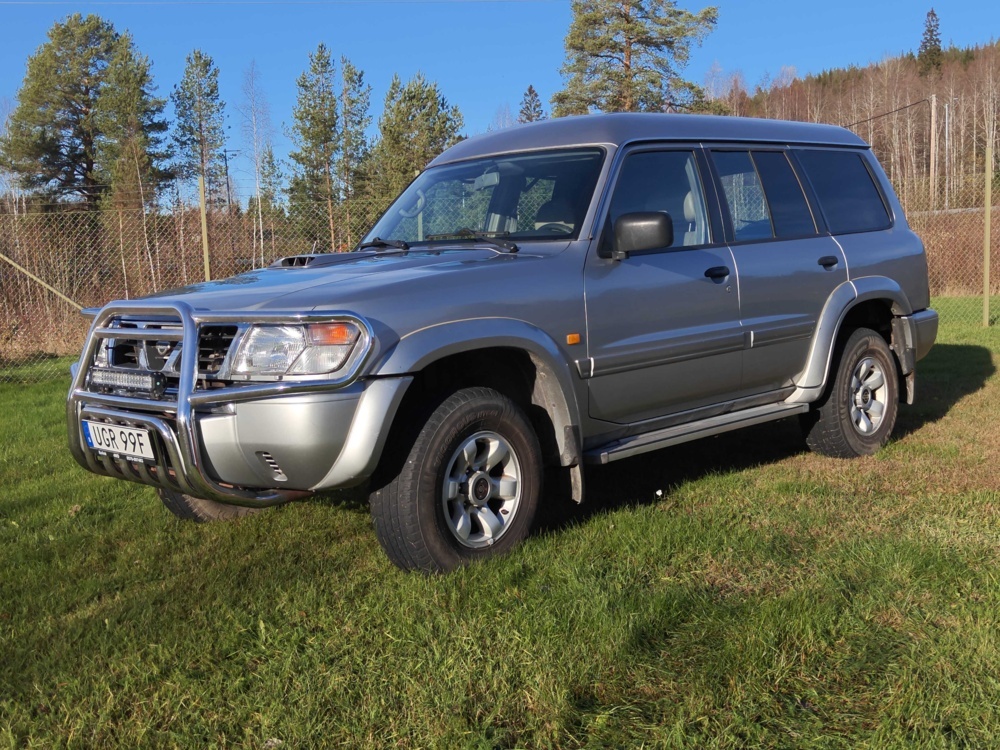 1581766-1 Nissan Patrol GR 5-dörrars SUV 3.0 Di Turbo 4WD, 158hk -2002