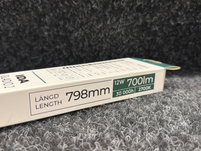 1585291-6 20 st Ledlister 12W 700lm - 800mm