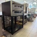 1141703-1 Obefintligt använd Elektrisk pizzaugn - pizzasten - 990x920 mm - 4+4 x Ø 35 cm - upp till 450 °C