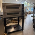 1141703-3 Obefintligt använd Elektrisk pizzaugn - pizzasten - 990x920 mm - 4+4 x Ø 35 cm - upp till 450 °C
