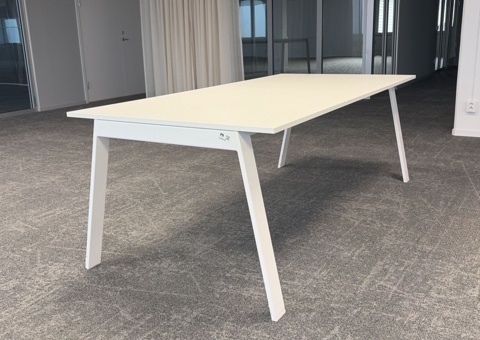 Desk approx. 210x100 - Edsbyn