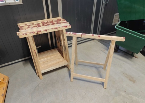 12 painting easels