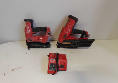 Milwaukee nail and trim gun