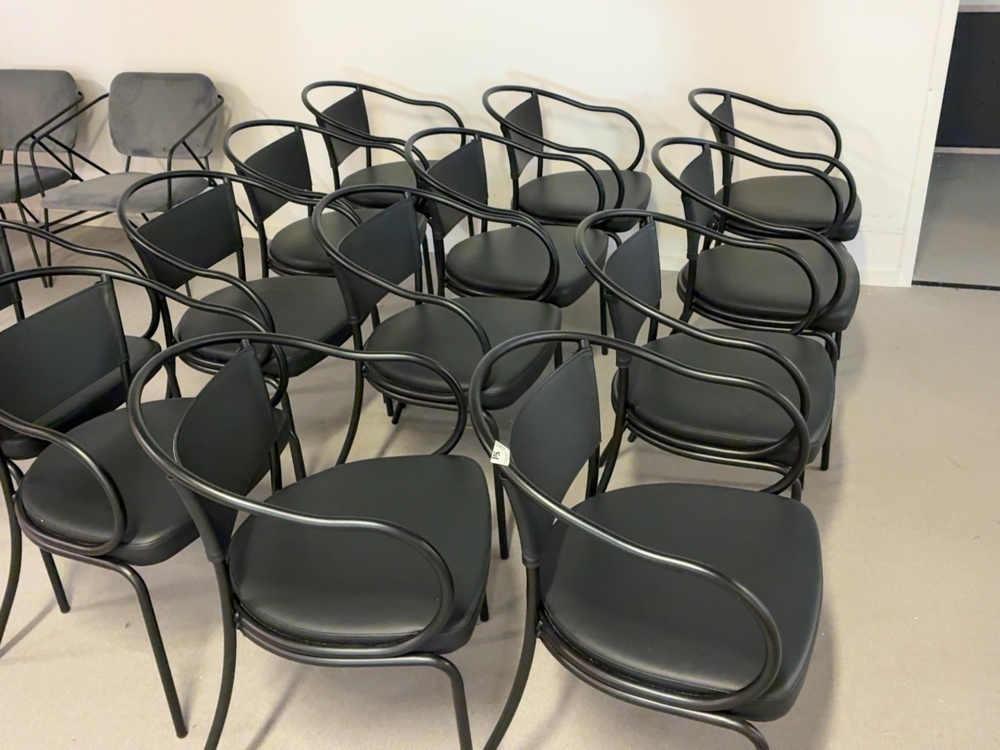 1594767-2 Chairs with metal frame 13 pcs