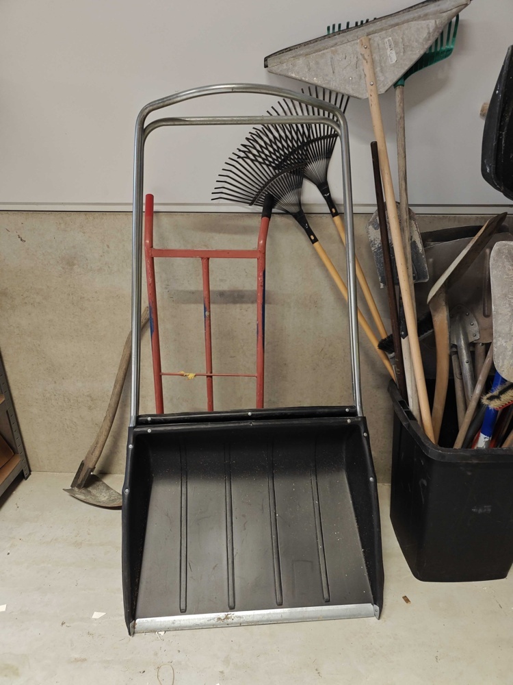 1484640-2 Hand tools