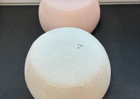 Puffar 2 st, ca ø 63 cm - Arper