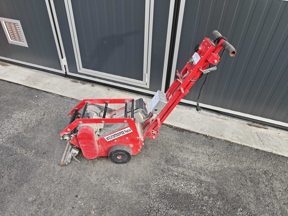 1484646-2 Carpet stripper JKA