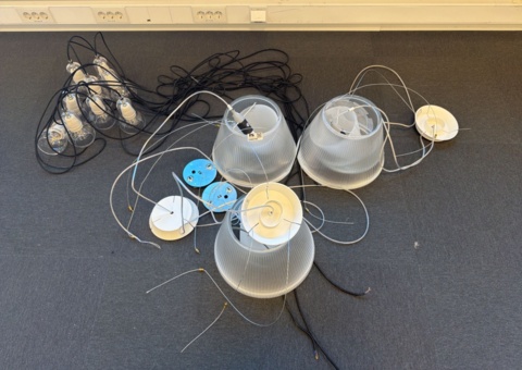 Ceiling fixtures &Tradition and Flos