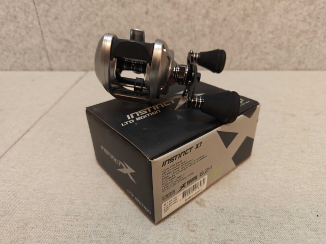 1485823-1 Multirulle BFT Instinct X7 LTD Edition