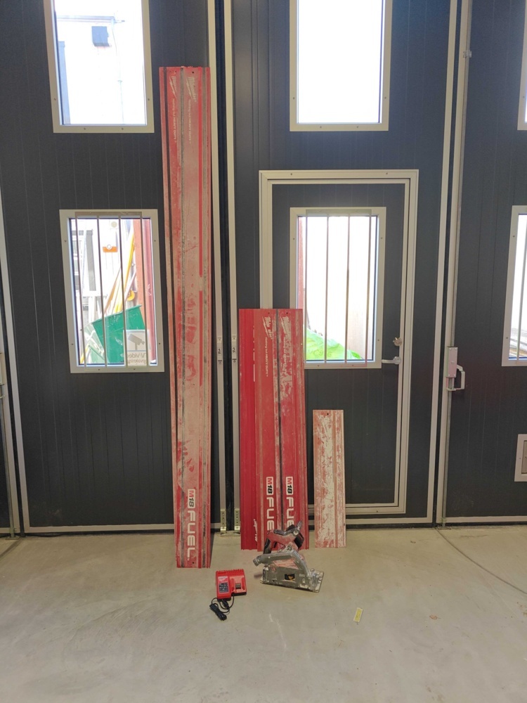 1484661-1 Plunge saw with guide rails Milwaukee M18 FPS55