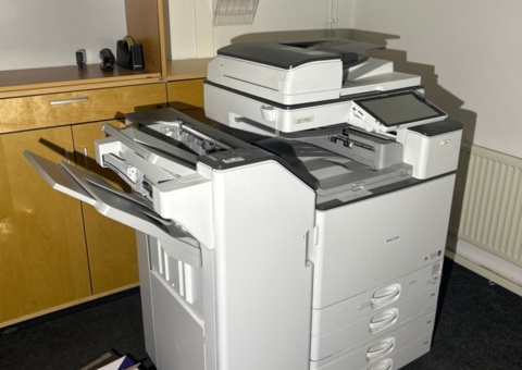 Copier with finisher Ricoh