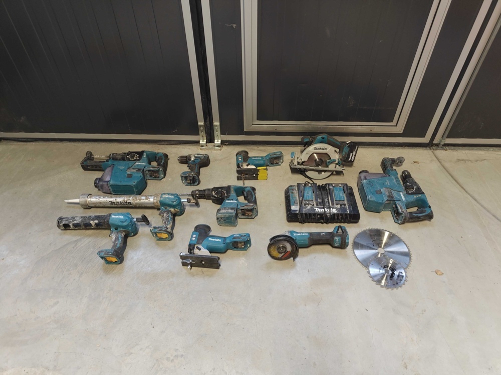 1484663-1 Makita package