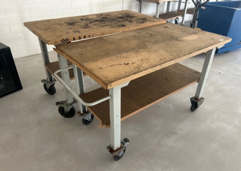 Workbench on wheels 2 pcs