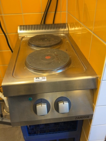 1458524-1 Elektrisk restaurangspis – Zanussi – 2 kokplattor – rostfri