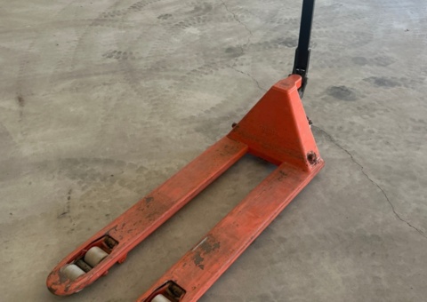 Pallet truck BT LHM230