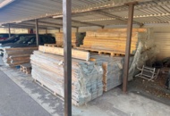 1558677 Stort parti pallkragar (ca 700 st)