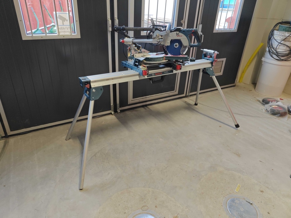 1484666-2 Miter saw Bosch GCM8SDE