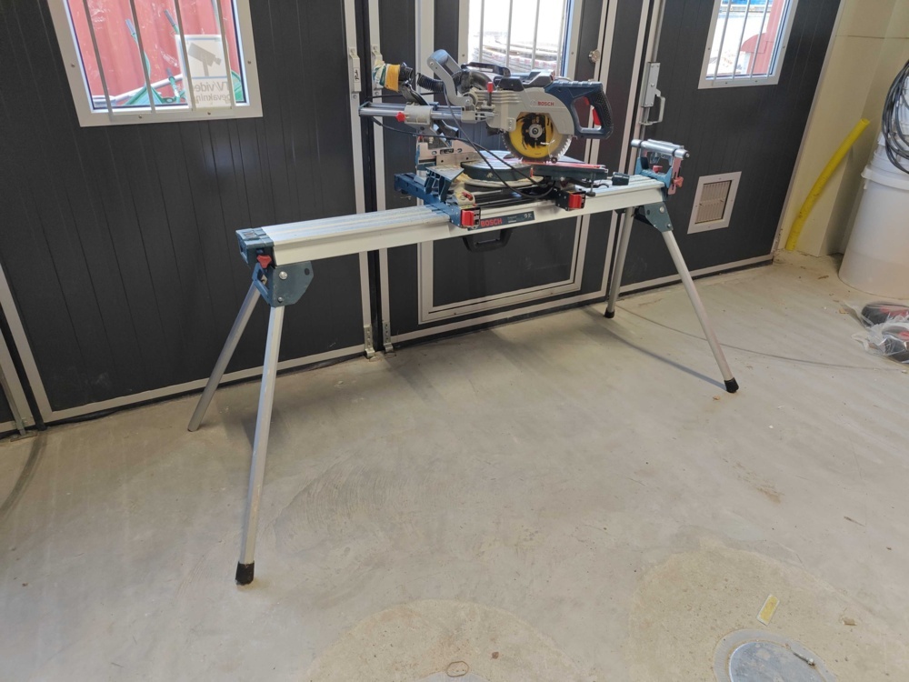 1484667-2 Miter saw Bosch GCM8SDE