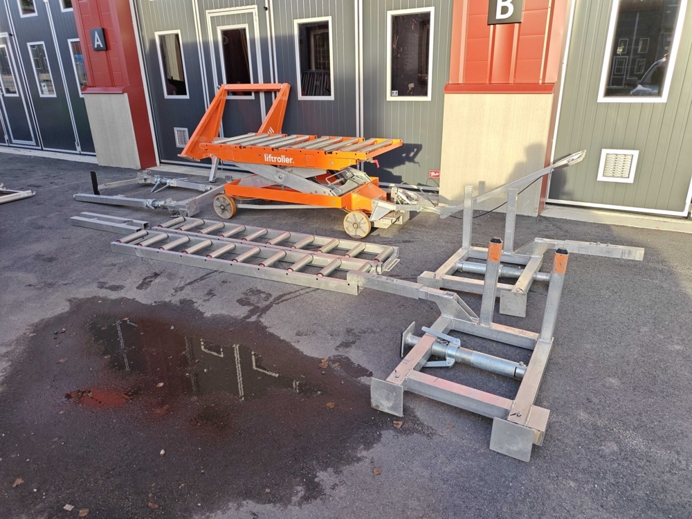 1484669-1 Loading system Liftroller