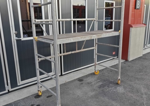 Painter's easel