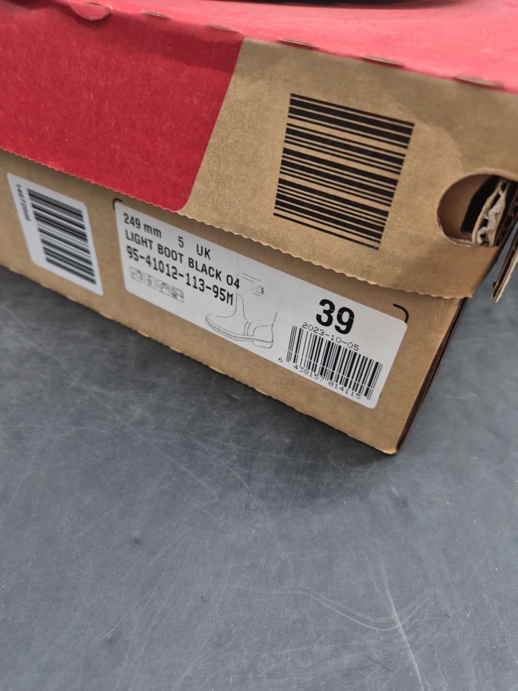 1602872-2 Yrkesstövlar - Sievi Light Boot Black, stl 39, O4