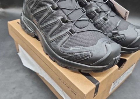 Outdoor shoes - Salomon XA Pro 3D v8 GTX, size EU 42