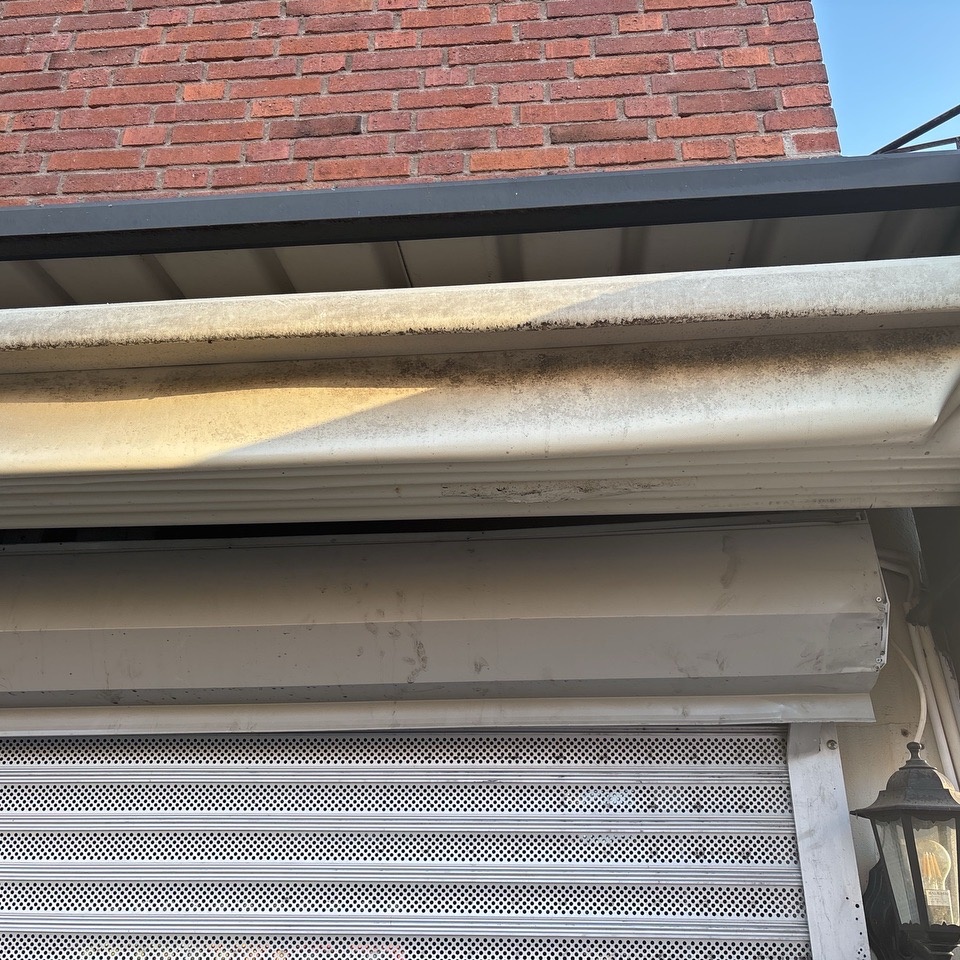 1426020-2 Awning approx. 12 meters incl. stand