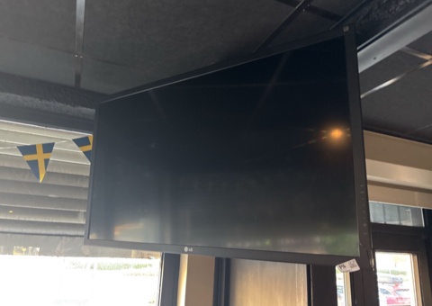 TV incl. ceiling mount - LG
