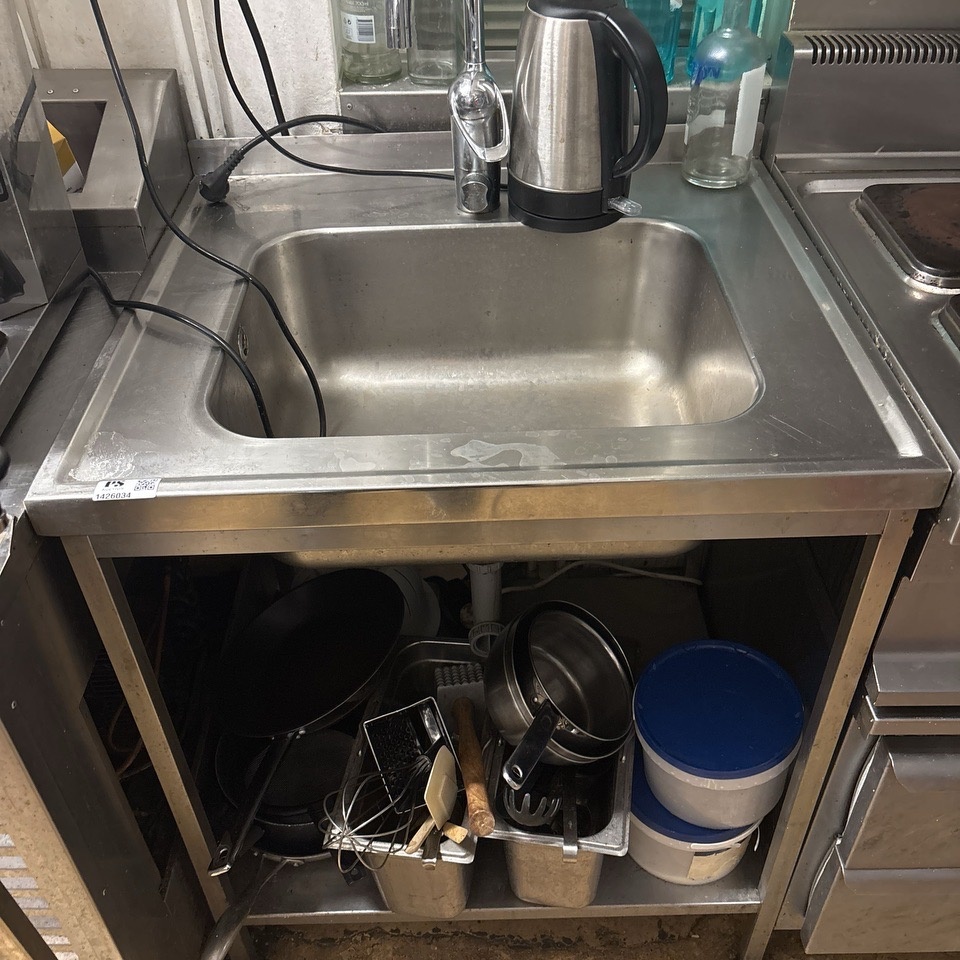 1426034-1 Stainless steel sink