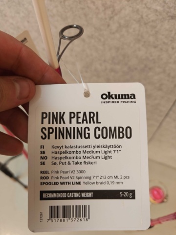1485837-4 10st fiskespön med rullar Okuma, Daiwa