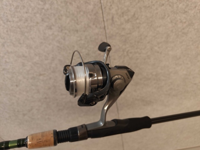 1485837-8 10st fiskespön med rullar Okuma, Daiwa
