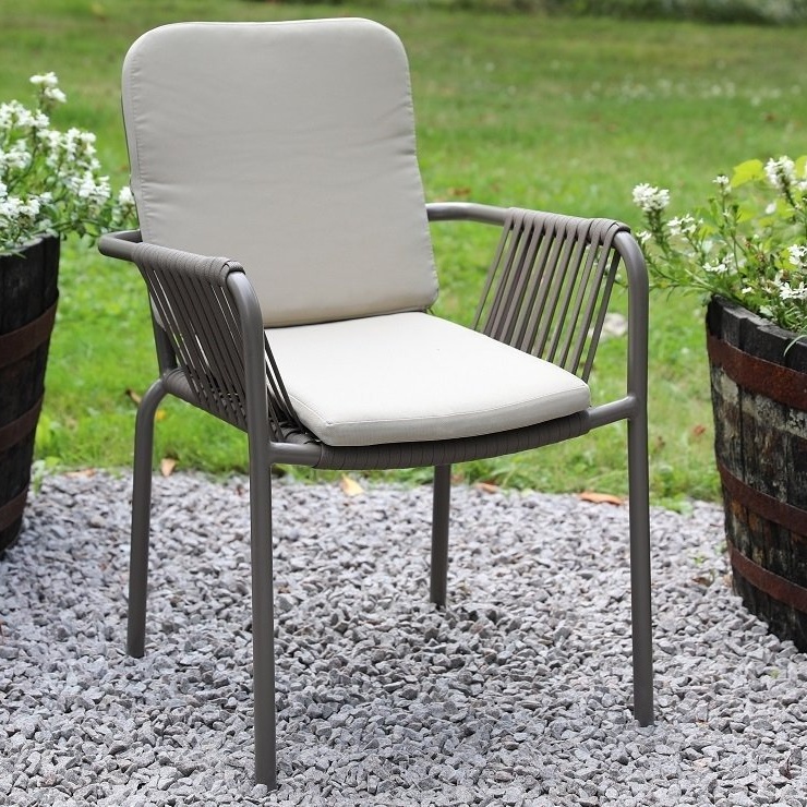 1602471-1 6 stackable outdoor chairs with rope design - Lincoln