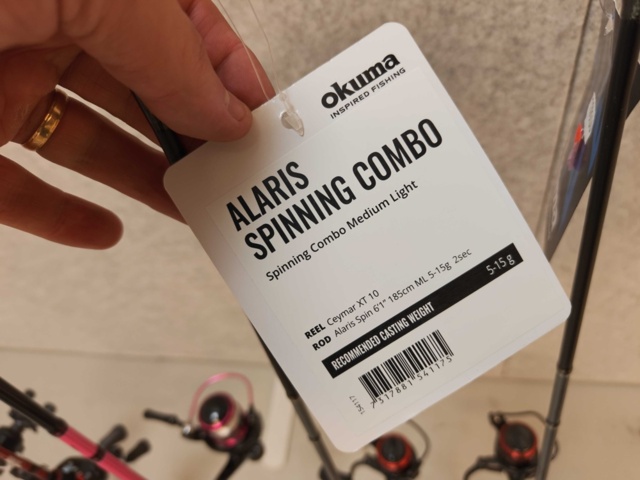 1485837-18 10st fiskespön med rullar Okuma, Daiwa