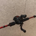 1485837-28 10st fiskespön med rullar Okuma, Daiwa