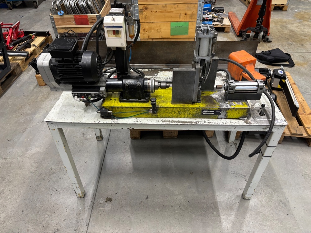 1563561-1 Drilling fixture / drilling machine – Scandinavian Business Seating