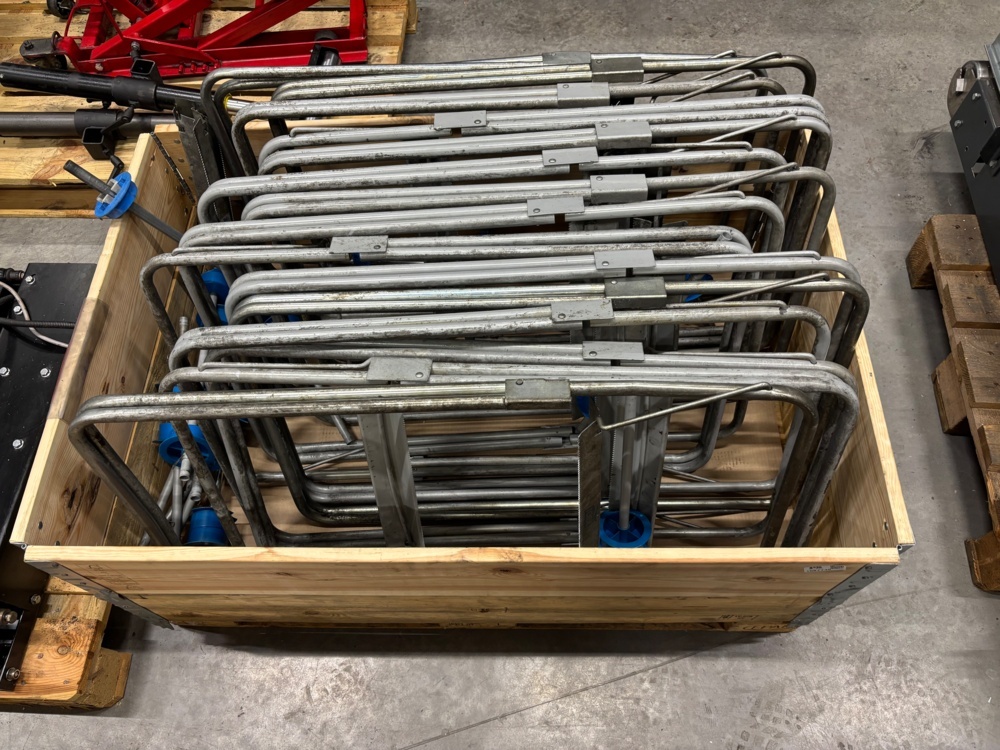 1563564-1 Collection of paper stands – 13 pcs.