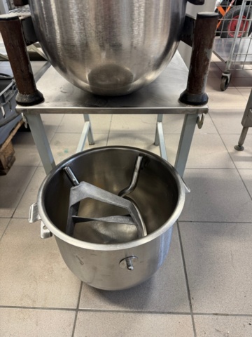 1141748-8 Blandningsmaskin 20 l, Hackman Catertec (Björn)