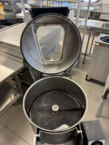 1141751-2 Electrolux potatisskalare - cirka 15kg
