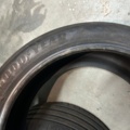 1600227-10 Däck på aluminiumfälgar 8 st och sommardäck 2 st