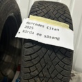 1600226-4 Däck på aluminiumfälgar 4 st