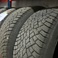 1600224-9 Däck på aluminiumfälg 8 st
