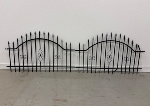 Staketsektioner i metall