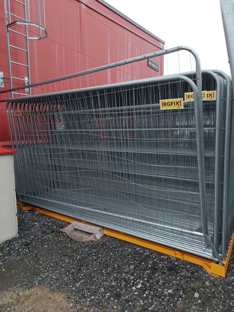 1484675-2 Construction fence BGFIX 210-meter