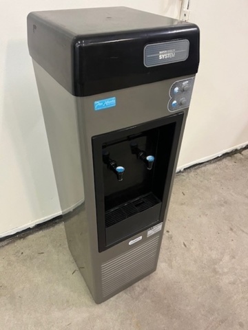 1603745-1 Vattendispenser - Kallt och neutralt