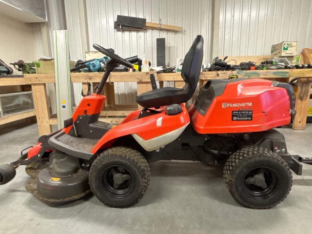 1600244-3 Gräsklippare med vagn - Husqvarna R214TC Comfort Edition, -2022